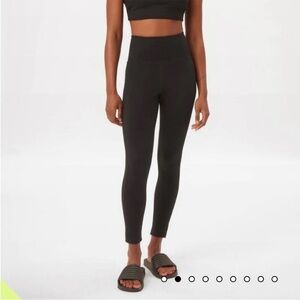 Girlfriend Collective Black Compressive High-Rise Leggings New With Tags 7/8